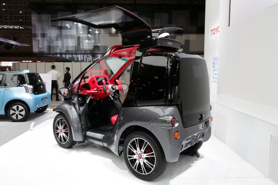  Toyota Smart Insect Concept 2012 года  (фото 7 из 9)